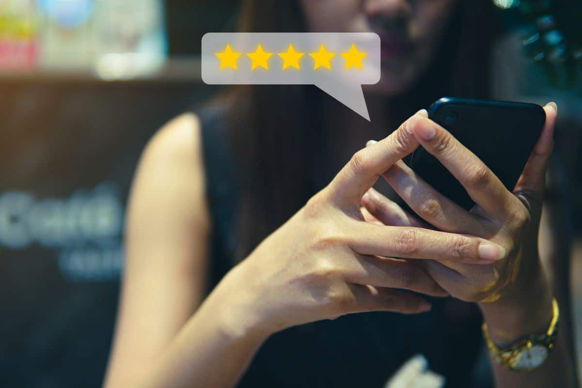 customer review good rating concept people use sm 2026 03 18 09 54 26 utc